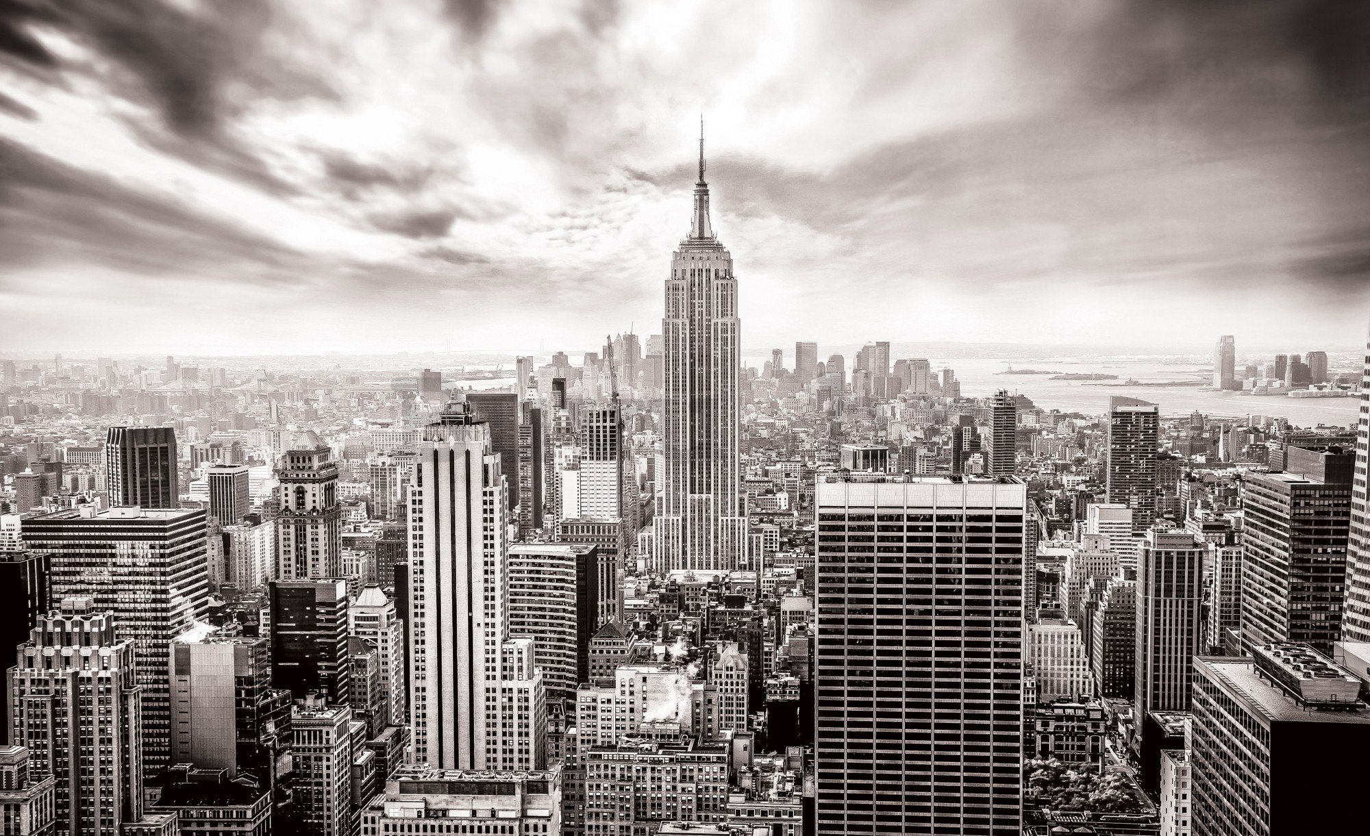Vlies foto tapeta: Pogled na New York (crno-bijela) - 416x254 cm