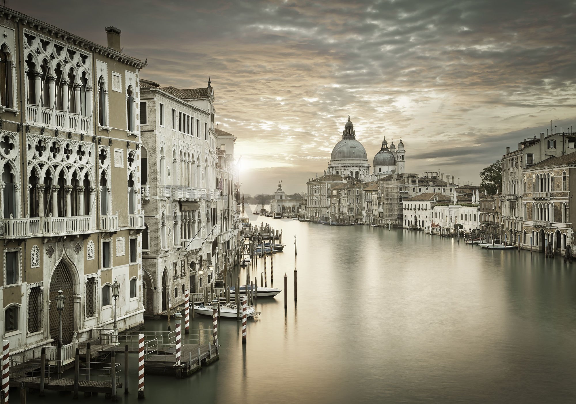 Vlies foto tapeta: Sumrak u Veneciji - 416x254 cm