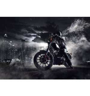 Vlies foto tapeta: Motociklista u noćnom gradu - 368x254 cm