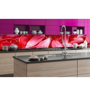 Samoljepljiva periva tapeta za kuhinju - Crvene latice, 350x60 cm
