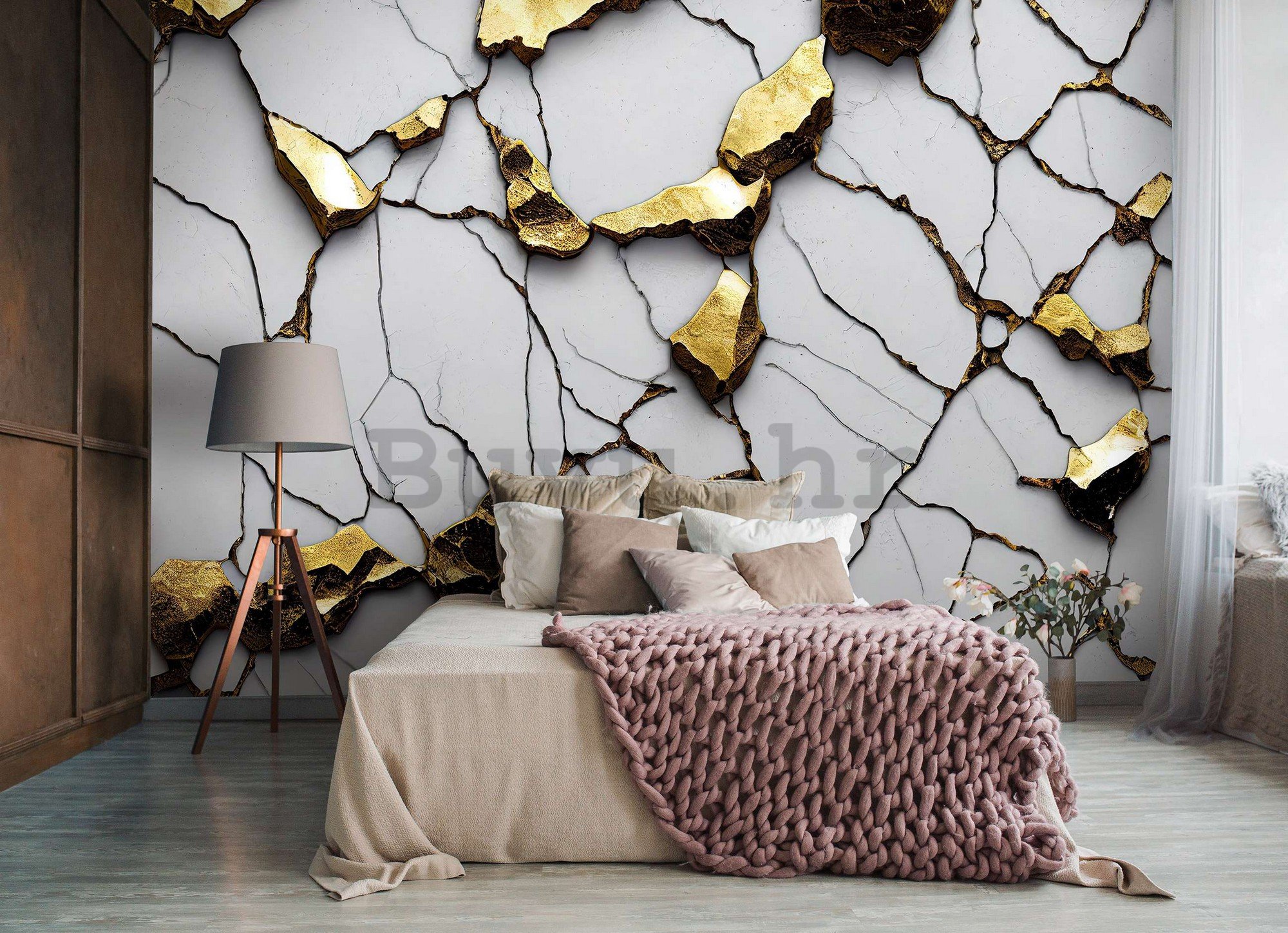 Vlies foto tapeta: Glamurozna imitacija zlatnog mramora s bijelim zidom - 416x254 cm